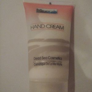 Dead Sea Cosmetics Minerals Hand Cream 125 ml